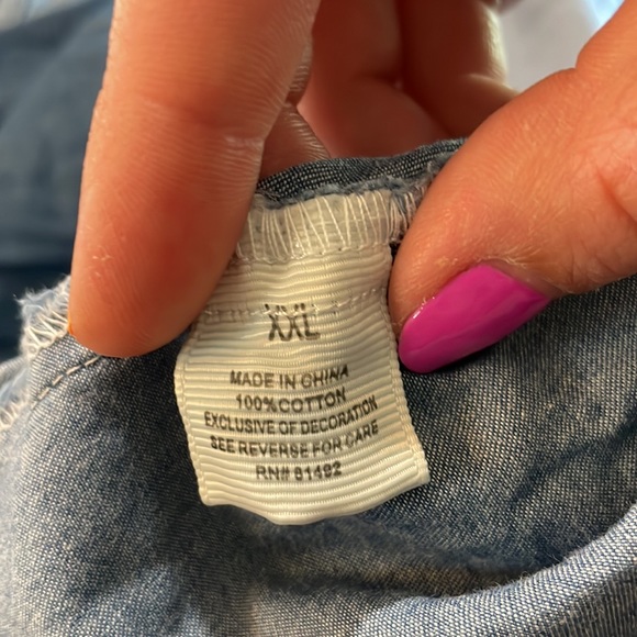 Tantrums button up shirt XXL with studded rhinestone design on back. - Picture 5 of 5